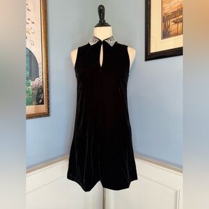 Black Velvet Sleeveless Shift Mini Dress with Jewel Embellished Collar Sz XS